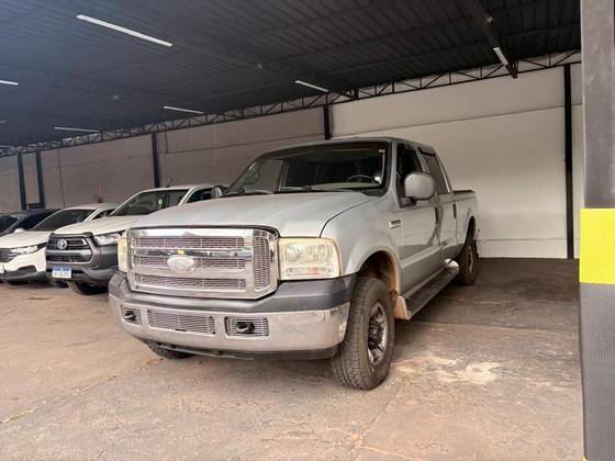 FORD F-250 3.9 XLT MAX POWER 4X4 CD DIESEL 4P MANUAL